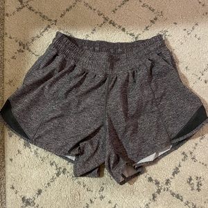 Lululemon Hotty Hot Short